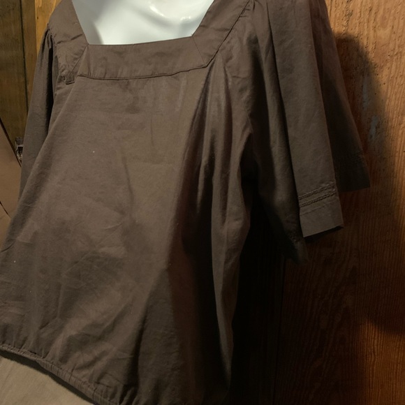 Old Navy Short Bell Sleeve Top - Picture 10 of 13